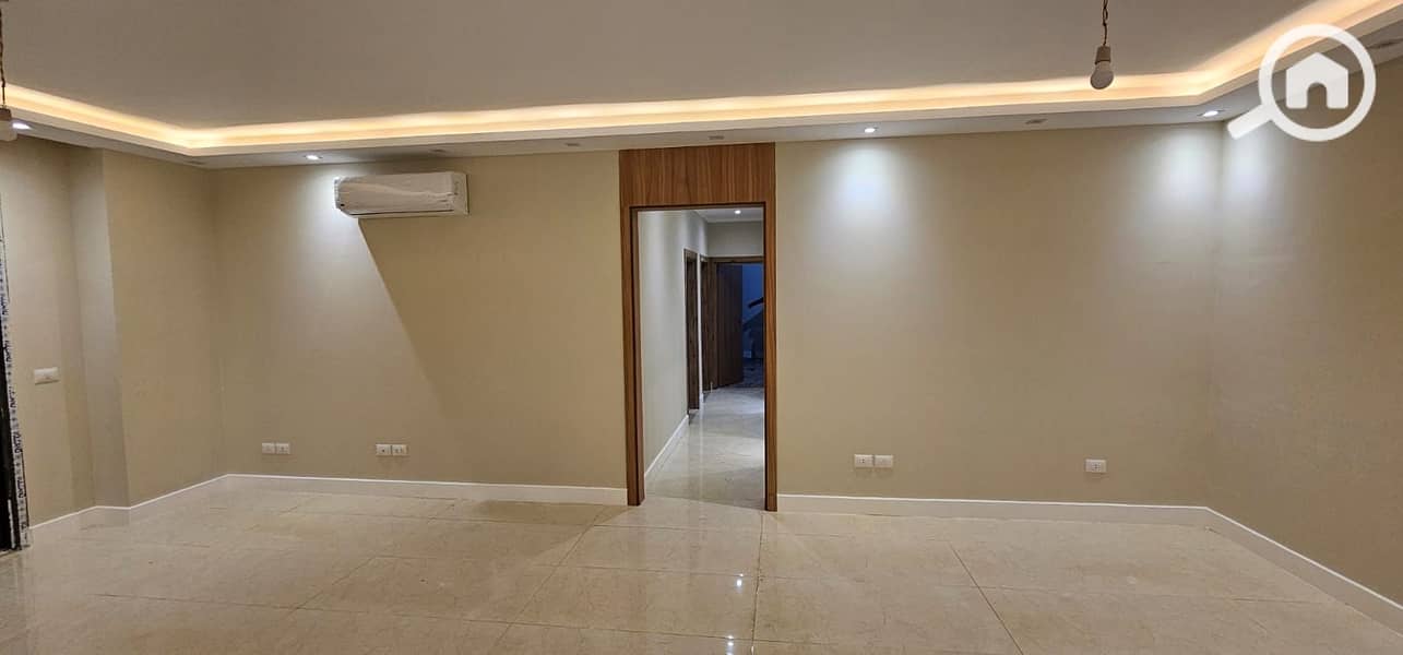 9 WhatsApp Image 2025-08-28 at 12.41. 25_0b01e9ea. jpg