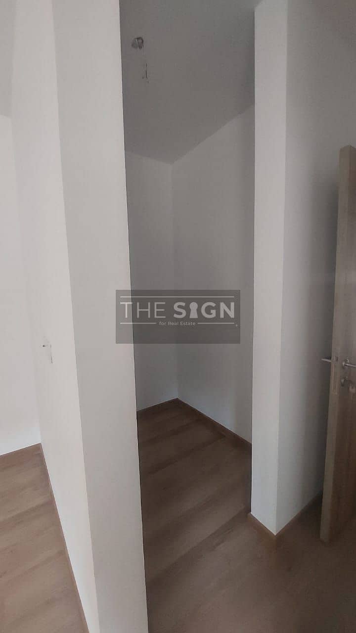 5 WhatsApp Image 2025-12-23 at 10.57. 36 AM (1). jpeg