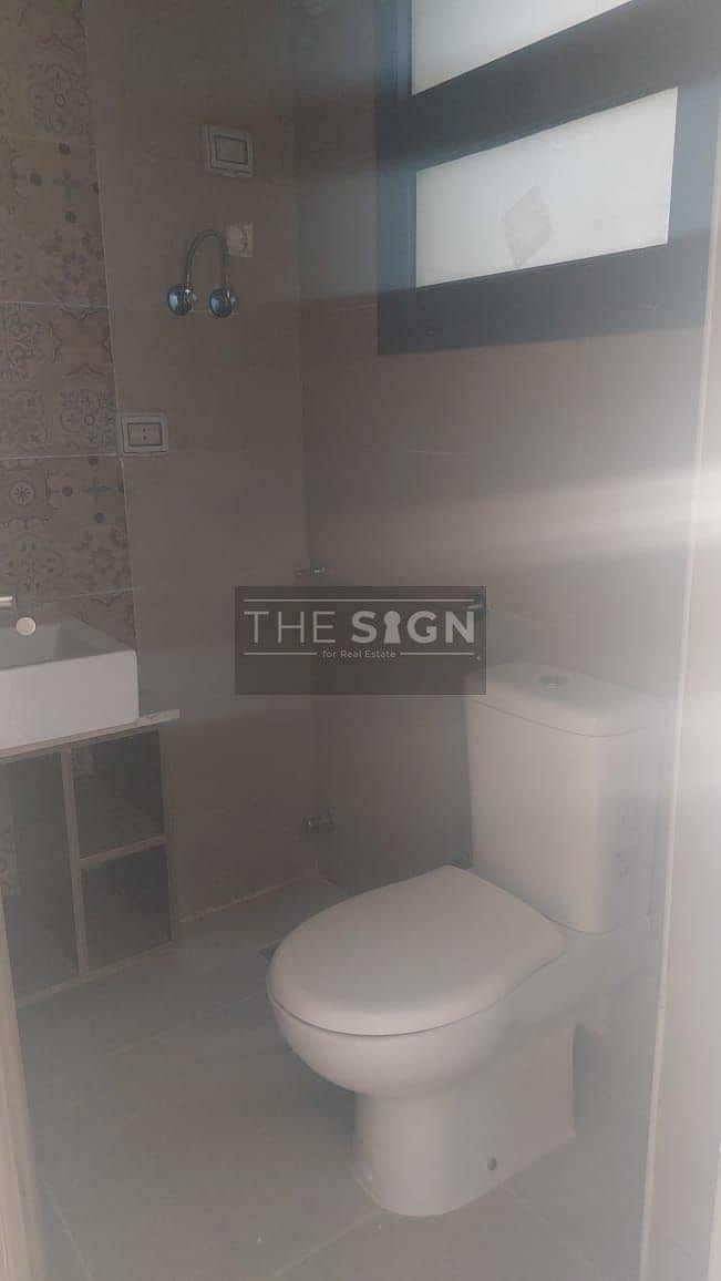 10 WhatsApp Image 2025-12-23 at 10.57. 37 AM. jpeg