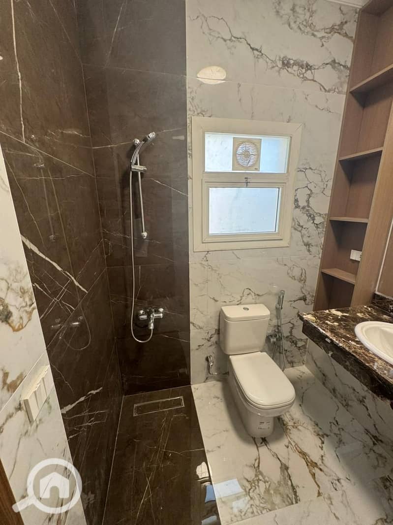 10 WhatsApp Image 2025-12-23 at 12.45. 43 PM. jpeg