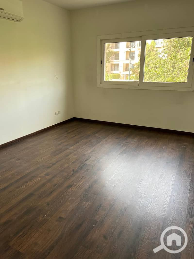 11 WhatsApp Image 2025-12-22 at 22.11. 35 (1). jpeg