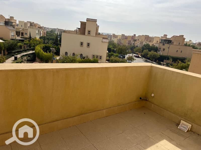 20 WhatsApp Image 2025-12-22 at 22.11. 36. jpeg