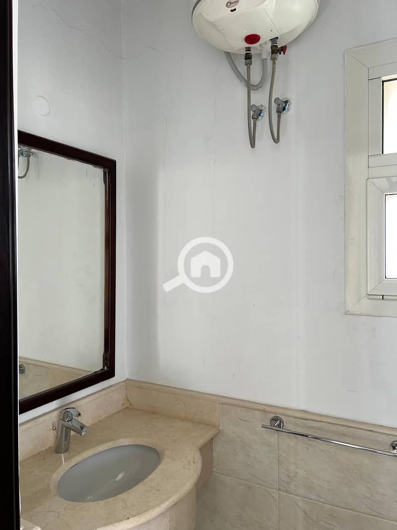 22 WhatsApp Image 2025-12-22 at 22.11. 37. jpeg