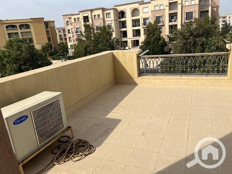 28 WhatsApp Image 2025-12-22 at 22.11. 43. jpeg