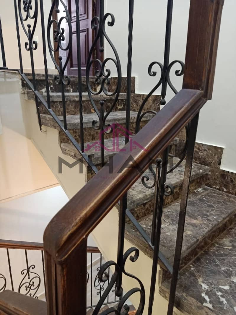 32 5931571134425926753. jpg