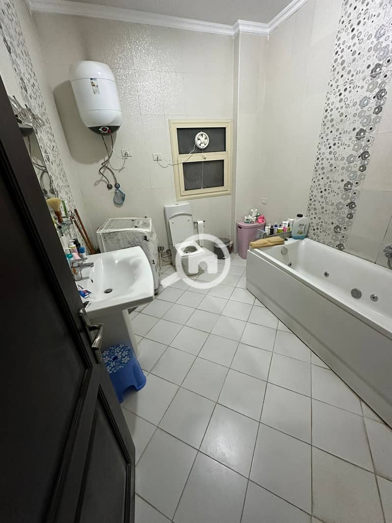 4 WhatsApp Image 2025-12-18 at 4.33. 33 PM. jpeg