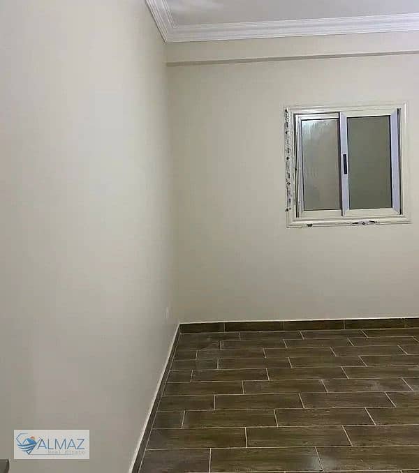 4 WhatsApp Image 2025-12-23 at 12.30. 29 PM (1). jpeg