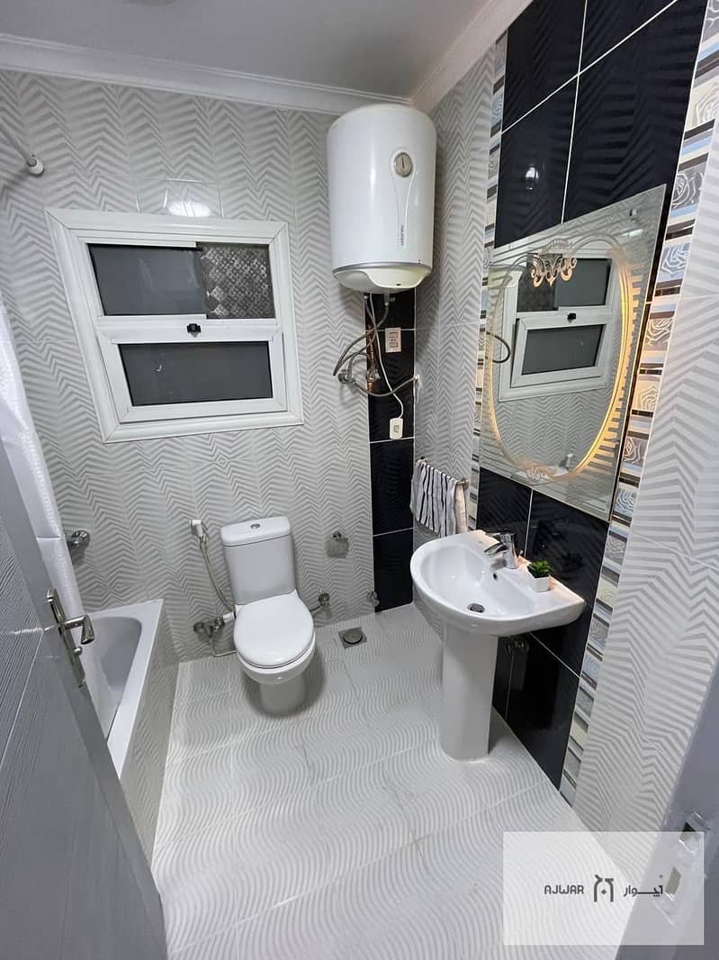 5 ce9998e4-8614-4063-955b-f17c1345109c. jpg