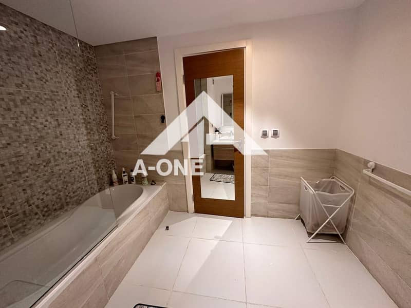 9 3c87fa22-64b5-4b78-98a8-f38429076cb0. jpg