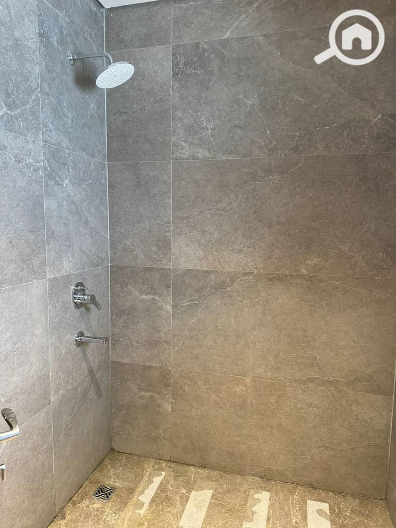 7 8deb9b33-f31b-44e2-9b31-ac634a6b036f. jpeg