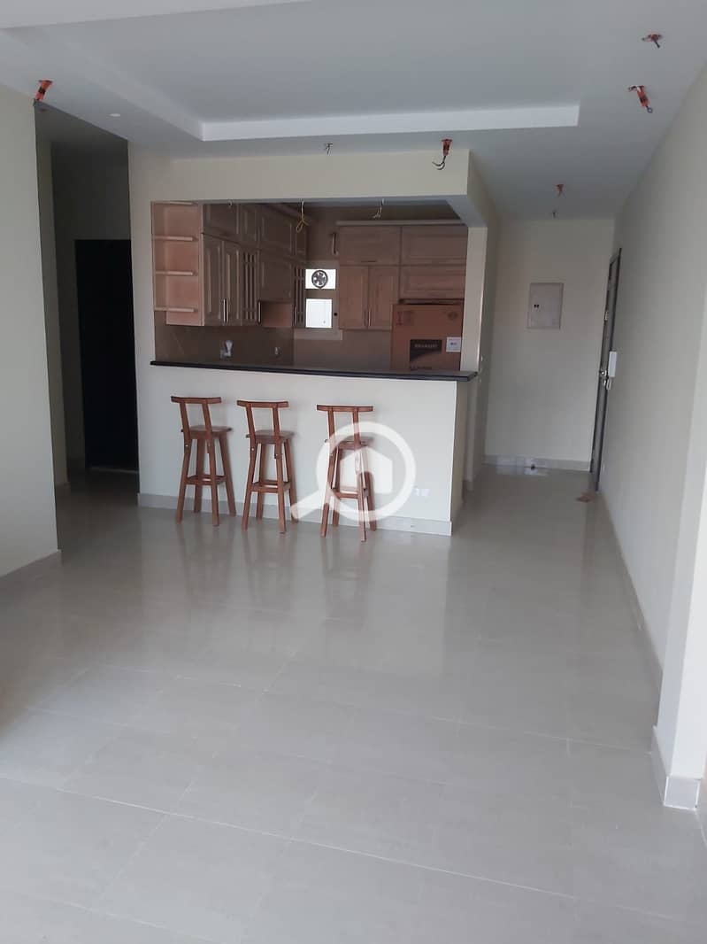 2 412e7fdb-00ee-4483-bb13-ebca0e3835a6. jpg