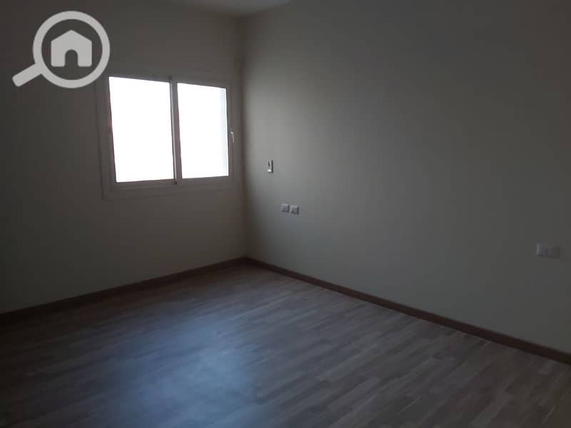 3 1615ead5-5420-41ee-abd5-fbd3fd6da443. jpg