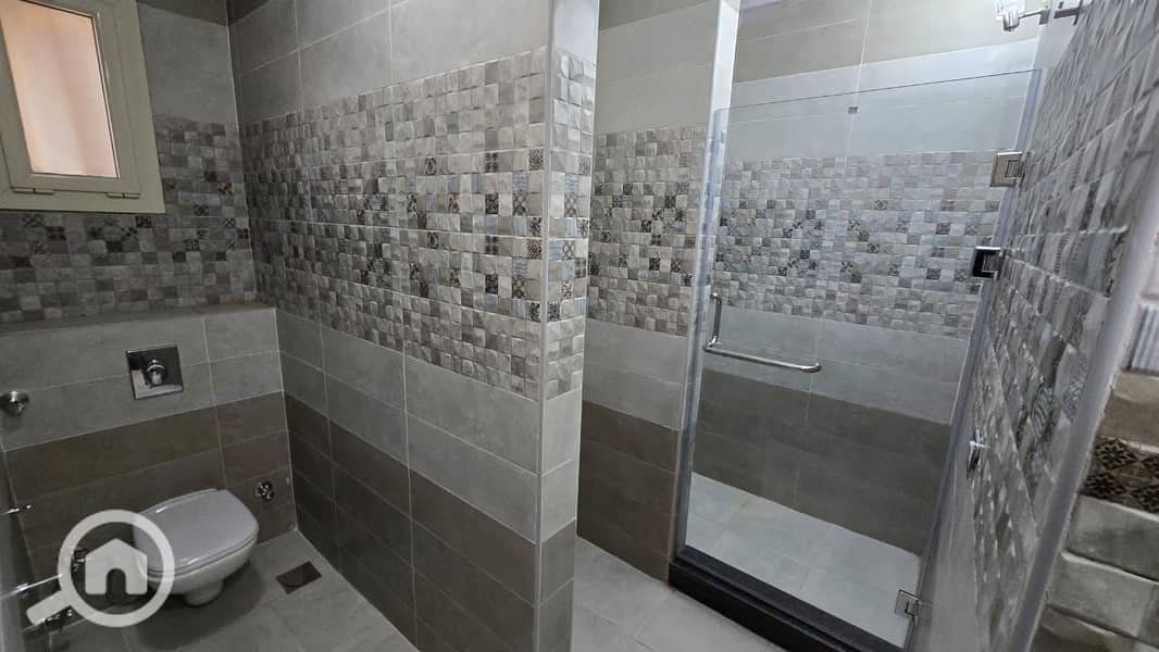 6 WhatsApp Image 2025-12-22 at 1.14. 53 PM (1). jpeg