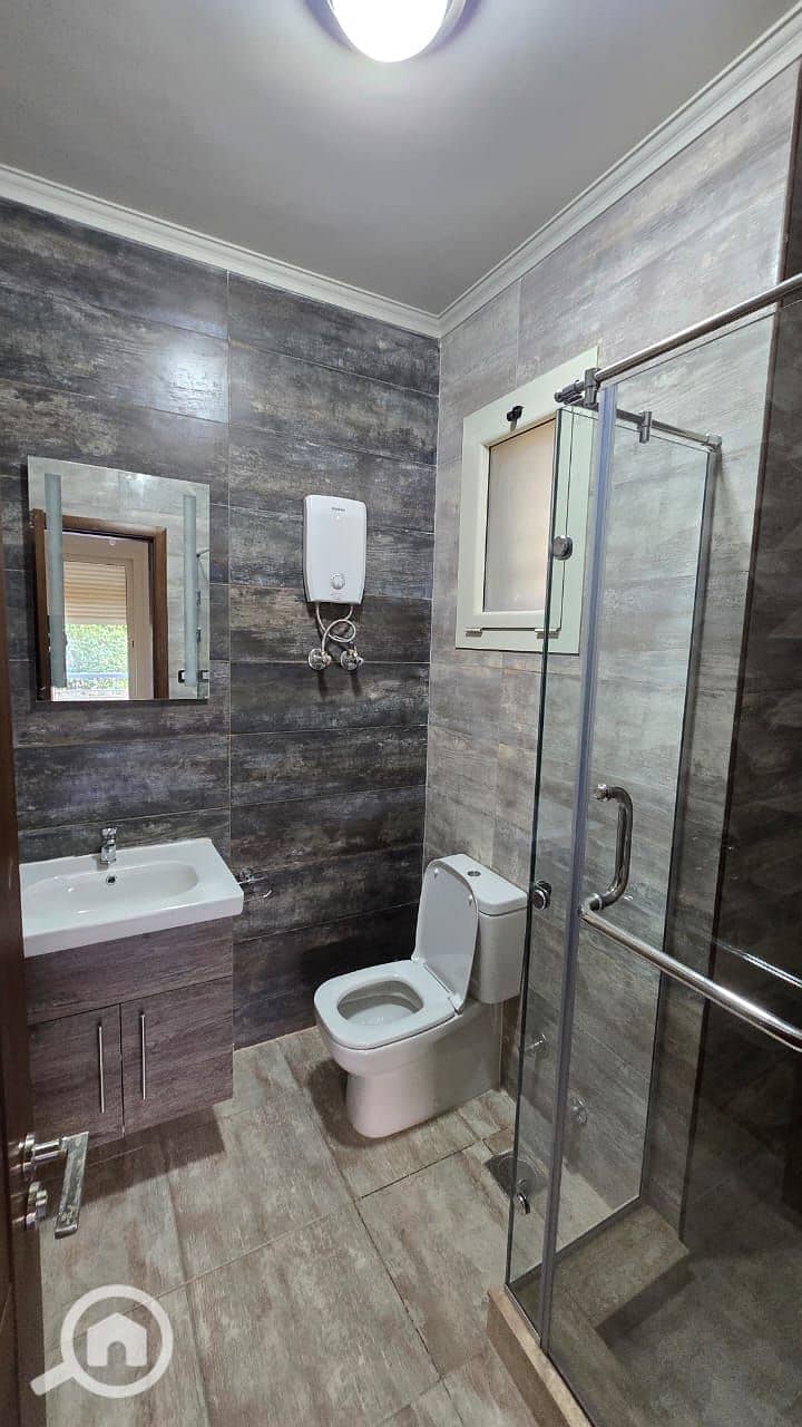 16 WhatsApp Image 2025-12-22 at 1.14. 45 PM (1). jpeg