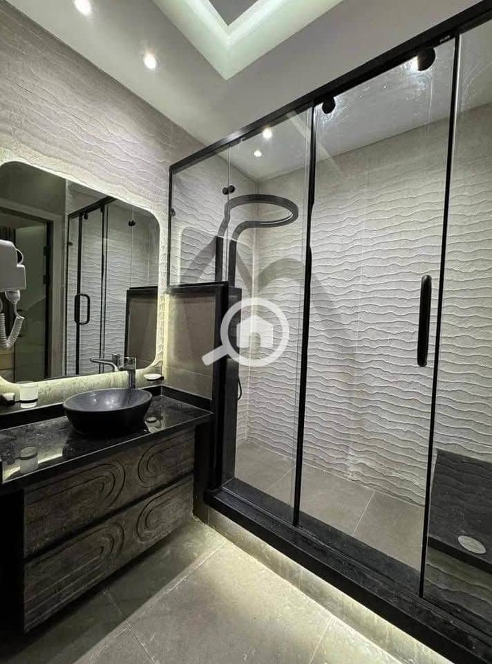 9 8888888888888. jpg