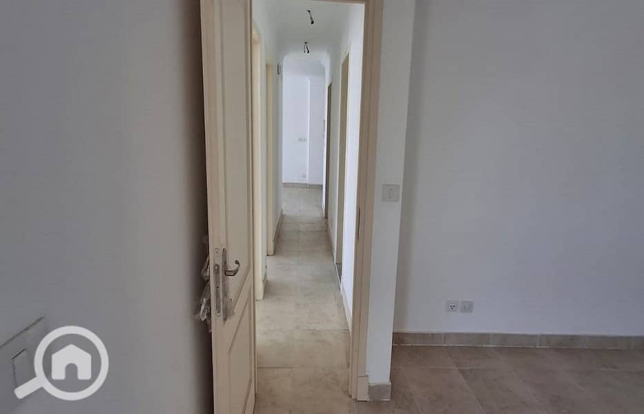 8 72bb011c-bd7b-4a50-b14c-a5454f747734. jpg