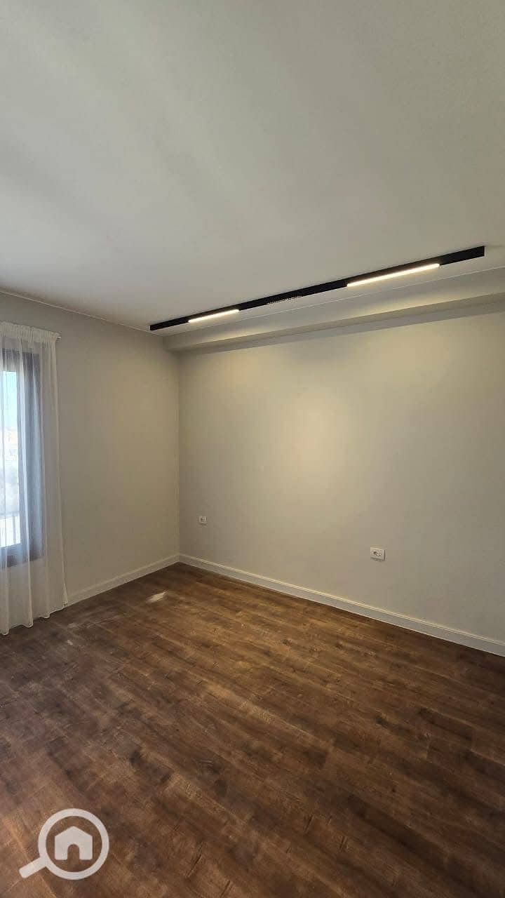 2 WhatsApp Image 2025-12-15 at 11.55. 57 AM (1). jpeg