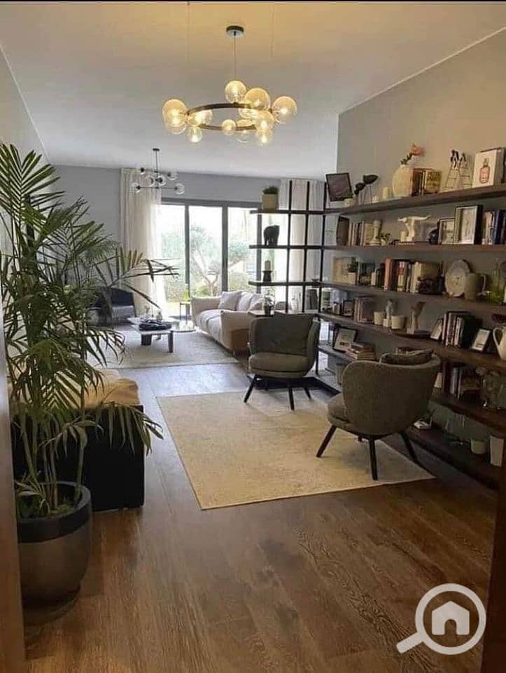 9 604627134_122292238310187663_6392153673732516018_n. jpg