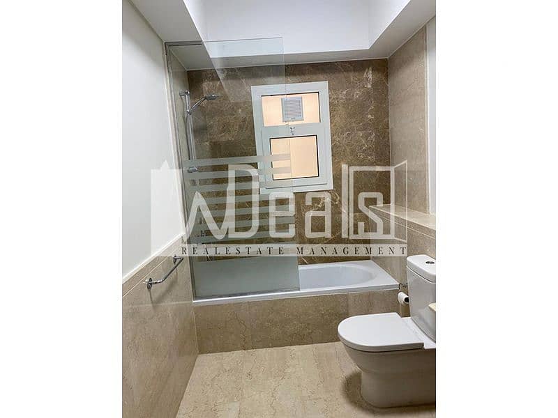 12 WhatsApp Image 2025-12-22 at 13.33. 46. jpg