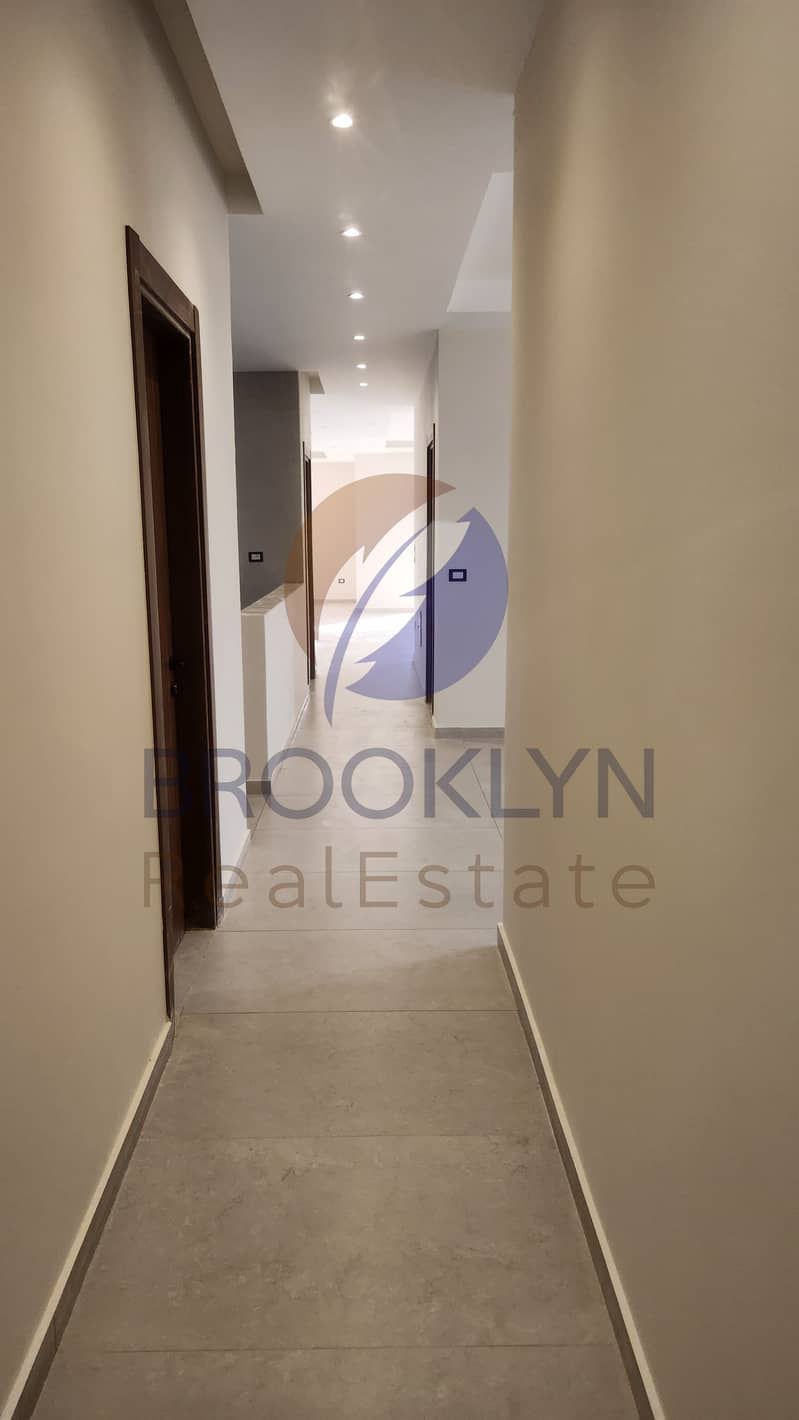 7 58547779996633222555000. jpeg