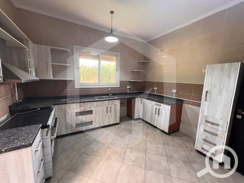 10 Grand Heights 10. jpg