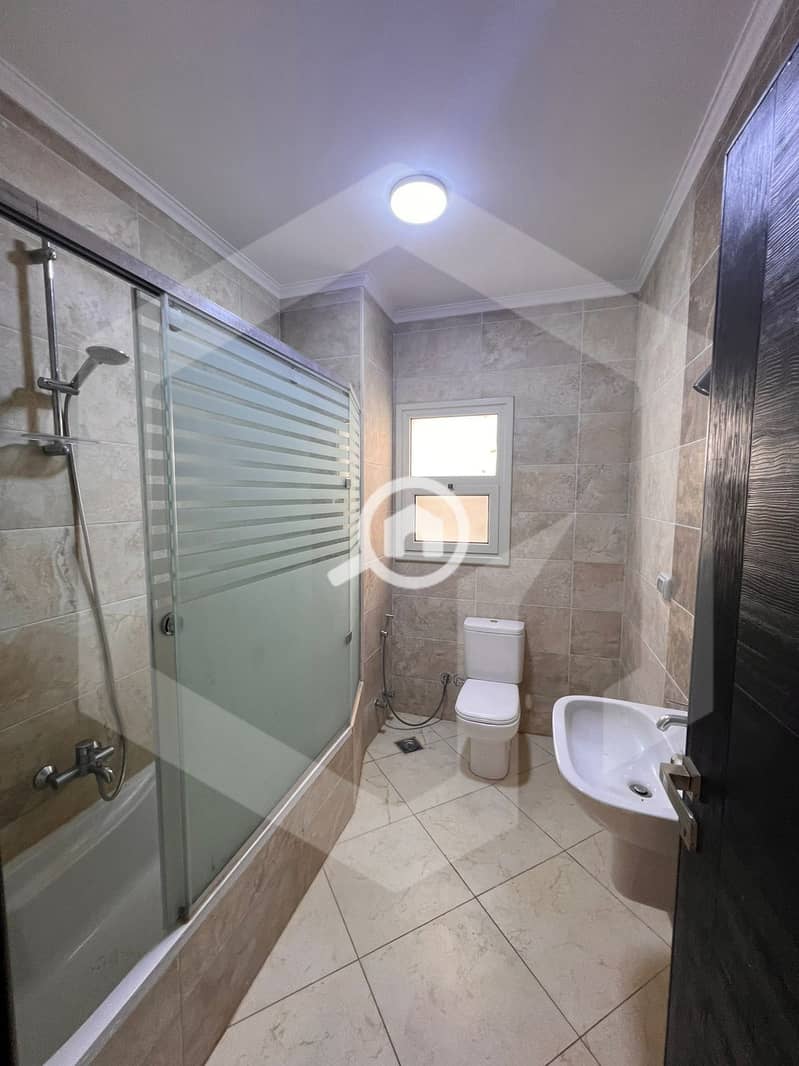 13 Grand Heights 13. jpg