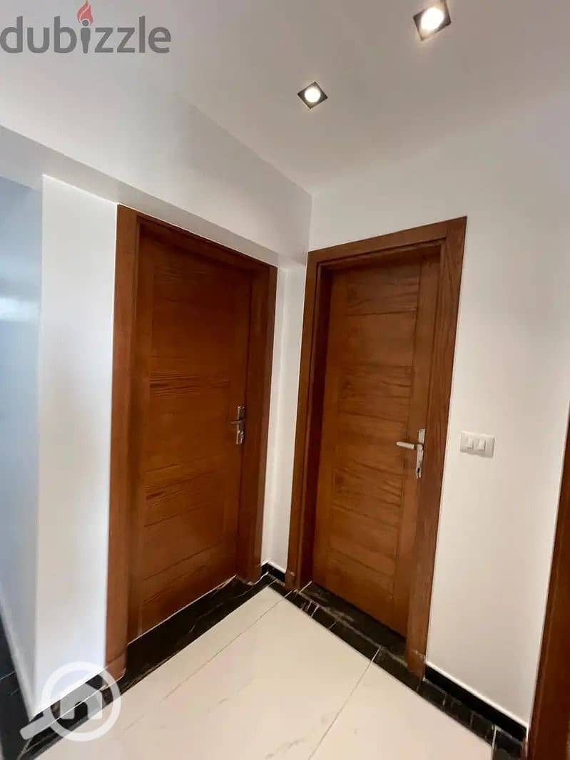 6 0e6b2f4e-50d6-4f07-9982-2e528d0bbb6f. jpg