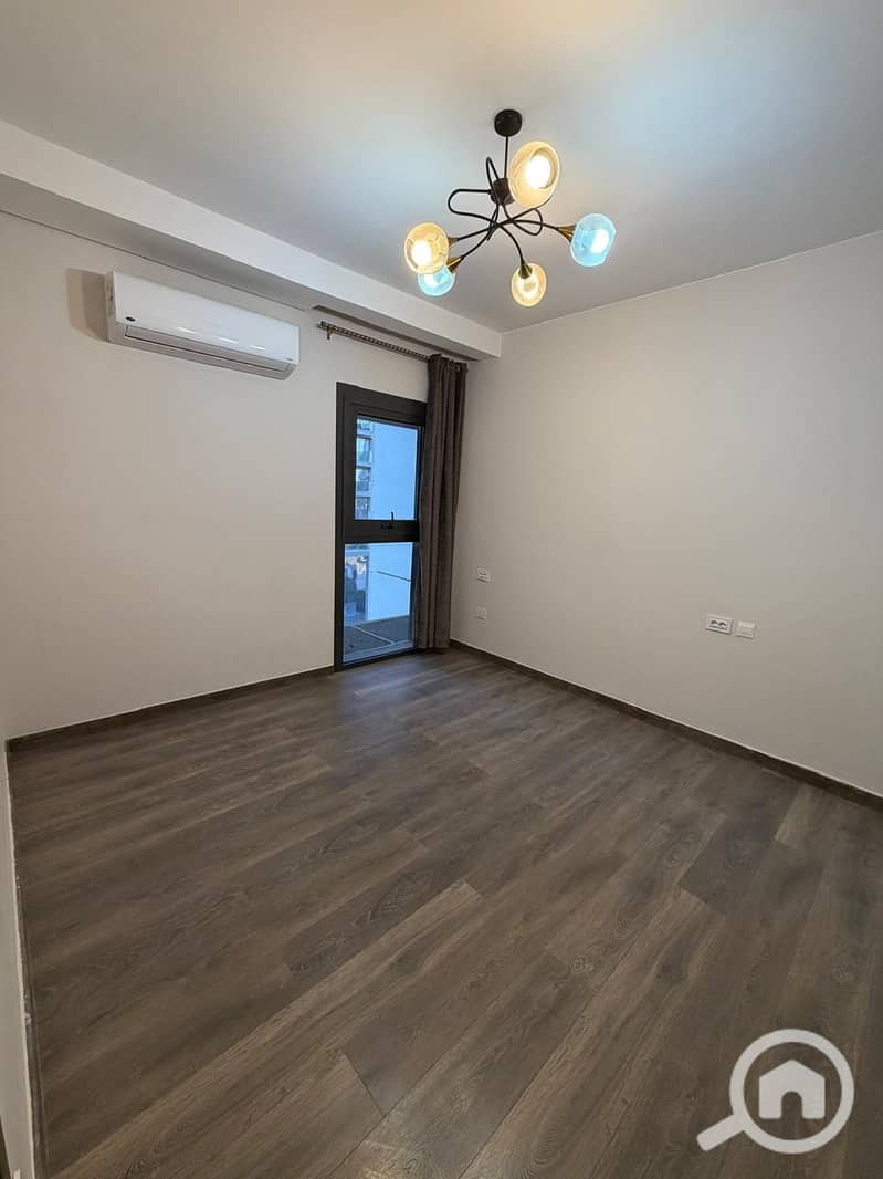 4 03150587-101f-49cb-aaff-c0527d6a6380. jpeg