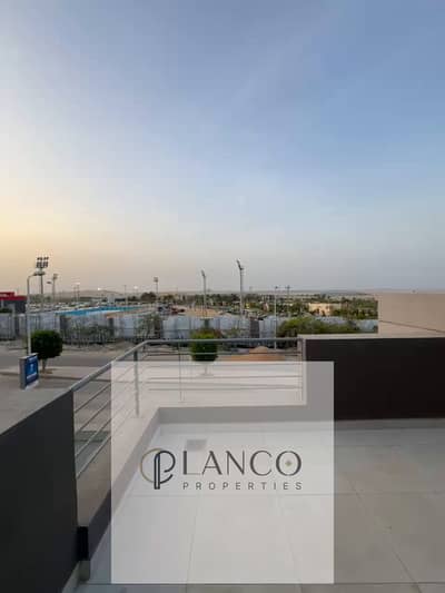 تاون هاوس 4 غرف نوم للايجار في الشيخ زايد، الجيزة - WhatsApp Video 2025-12-23 at 2.49. 27 AM_000. jpg