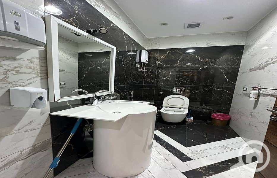 13 WhatsApp Image 2025-11-30 at 17.50. 16 (2). jpeg