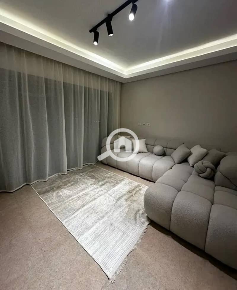 2 6ed28673-d79a-4da9-951f-0cb723cea08b. jpeg