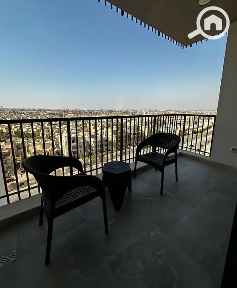 3 370eccc1-75f1-4c24-a490-65175b678fec. jpeg