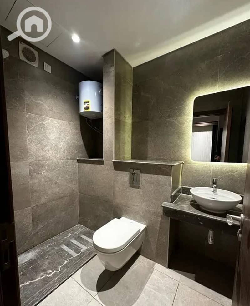 4 948dd4fc-abb8-4ab3-9133-931afde6fe40. jpeg