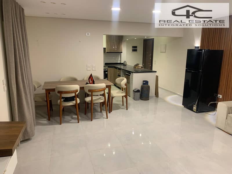 4 WhatsApp Image 2025-12-22 at 21.14. 07. jpeg