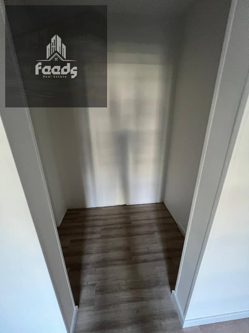 5 WhatsApp Image 2025-12-23 at 1.58. 07 PM. jpeg