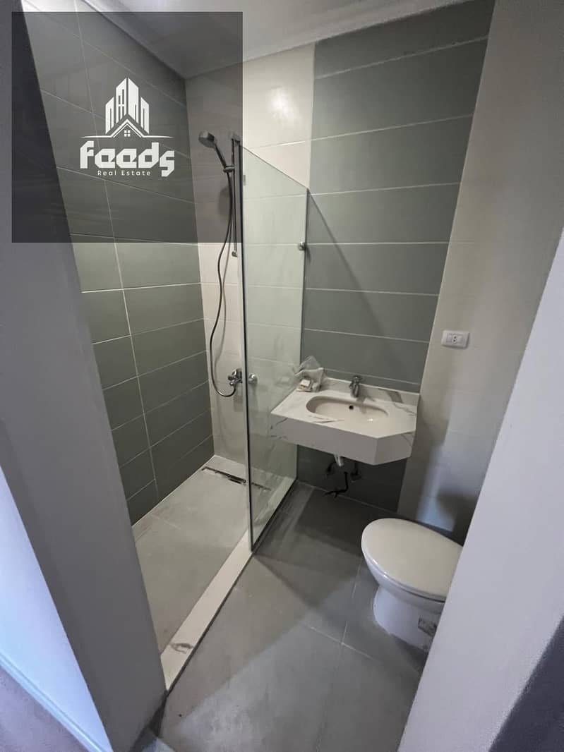 6 WhatsApp Image 2025-12-23 at 1.58. 06 PM (5). jpeg