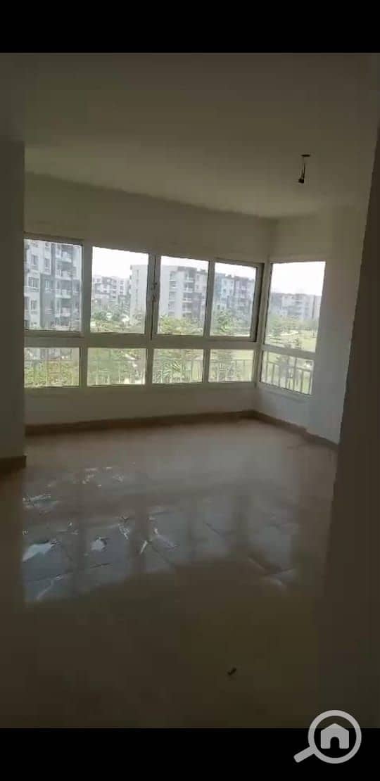 3 55d7597a-0b40-49d4-8a27-dc573654a0c4. jpg