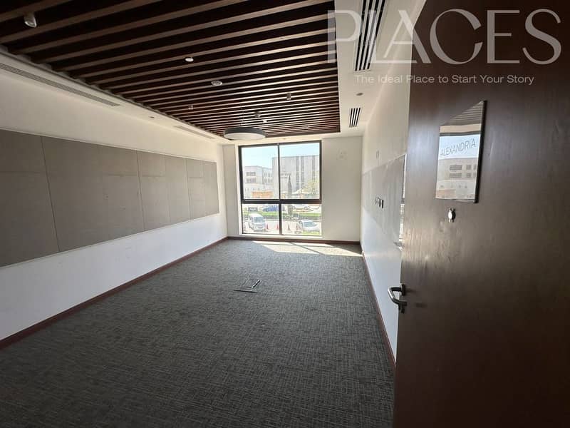 2 WhatsApp Image 2025-12-22 at 6.32. 19 PM (4). jpeg