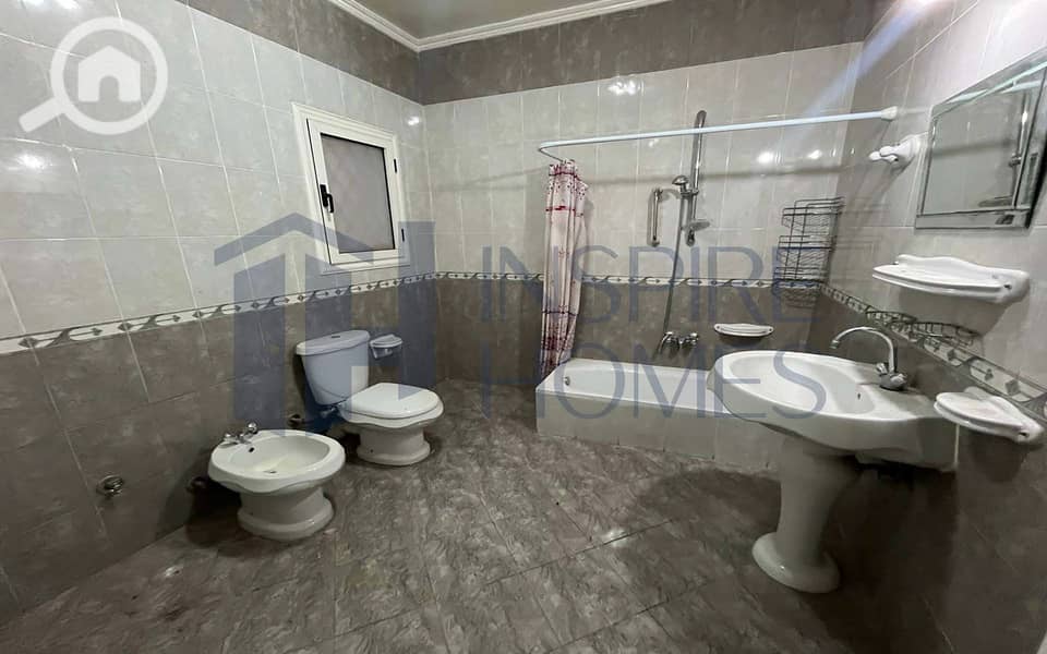 7 WhatsApp Image 2025-12-02 at 20.06. 56. jpg