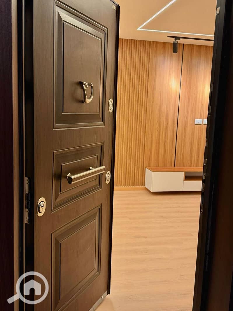 10 WhatsApp Image 2025-12-23 at 2.13. 14 PM (3). jpeg