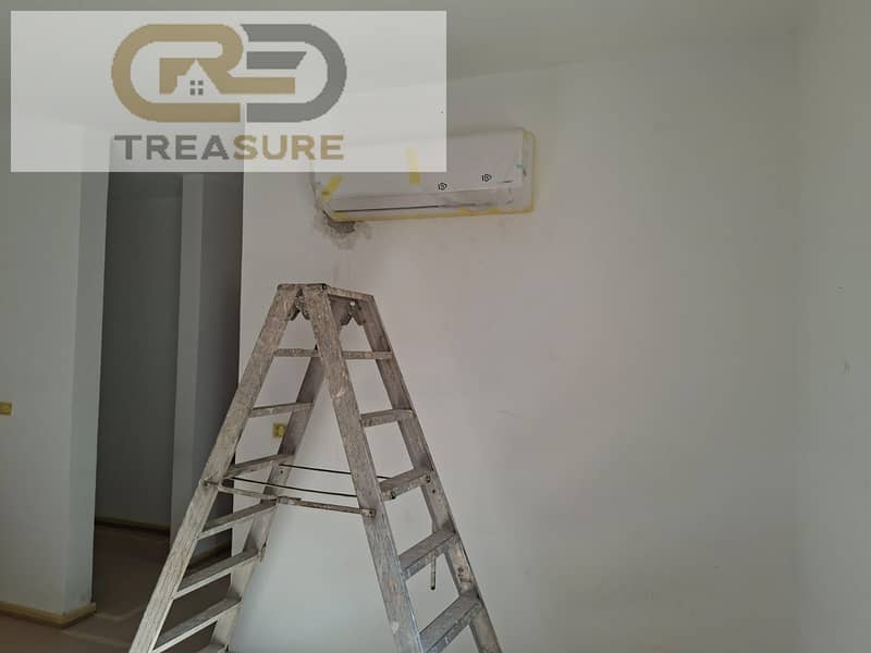 8 WhatsApp Image 2025-12-23 at 11.33. 51 (1). jpeg