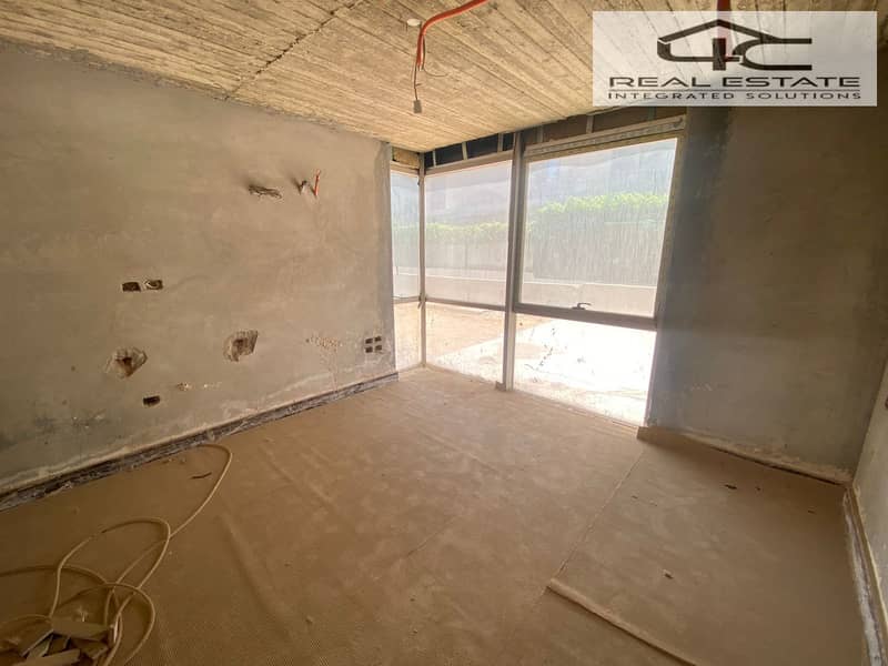 11 15060a32-85d0-4a74-b77a-171ae69e279b. jpg