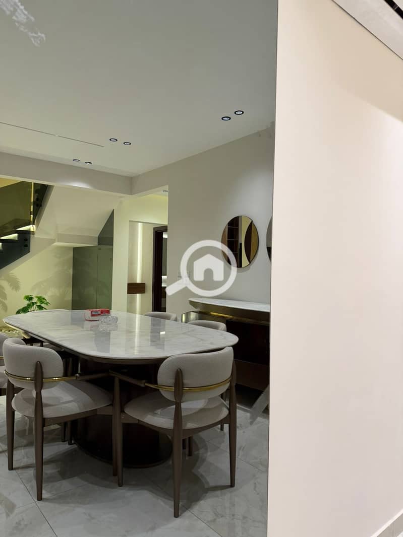 21 3ebd50d8-6955-44ca-8770-6a00fa3fcba0. jpeg