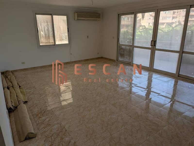 3 703b1640-1e97-4ebc-8186-bce2e6ec53ce. jpg