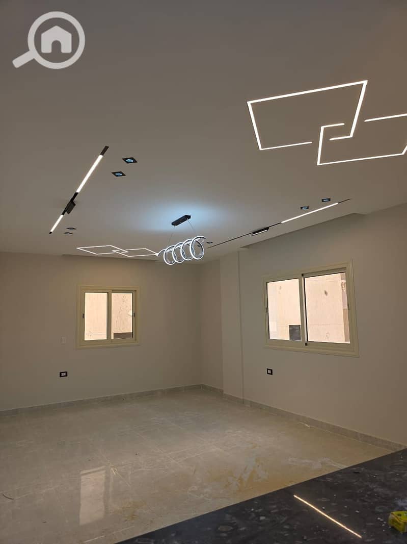 4 WhatsApp Image 2025-11-02 at 2.49. 19 PM. jpeg