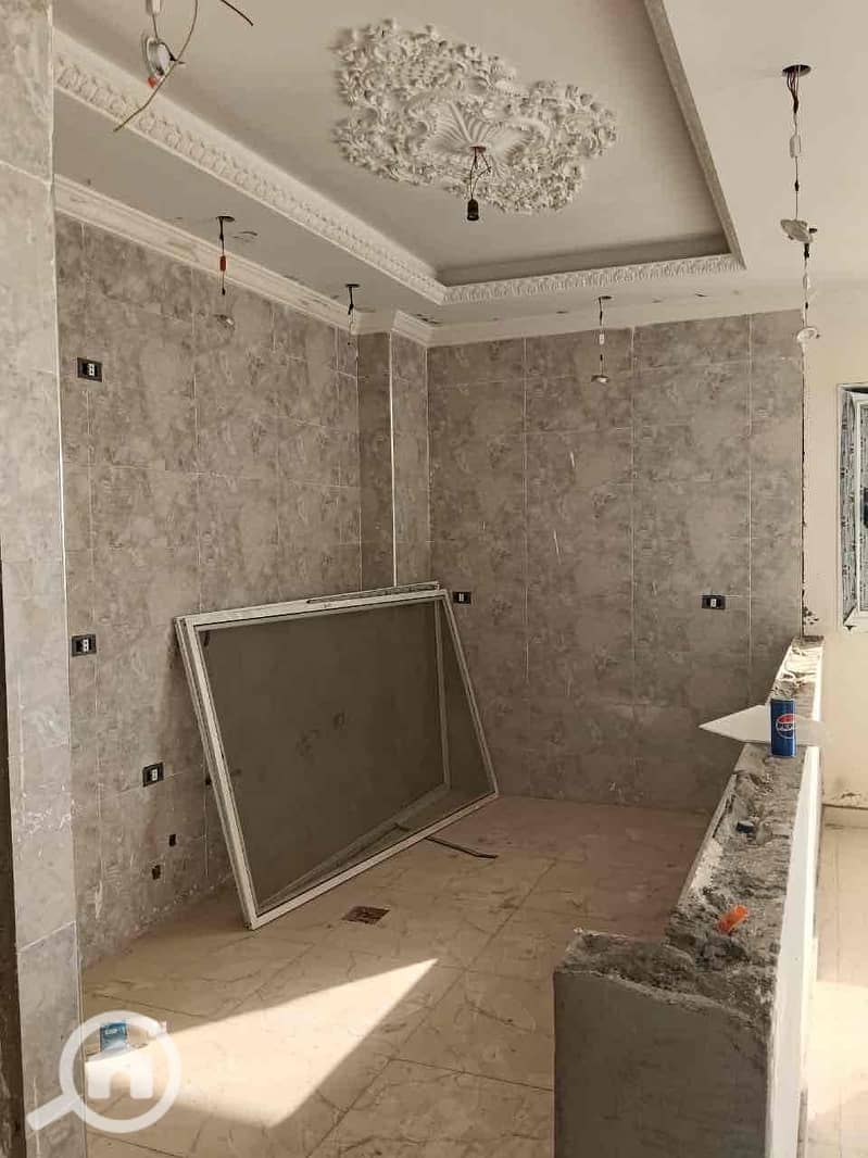 11 ceb71e6f-bc0b-4f44-96fd-ce6dfaff1872. jpg