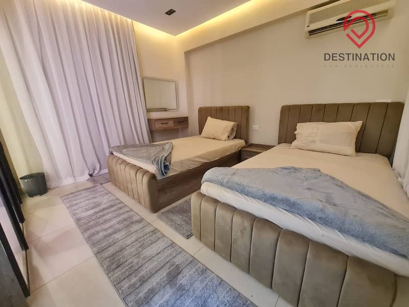 8 385e1b53-1a6f-4c37-bc23-29c0d019e510. jpeg