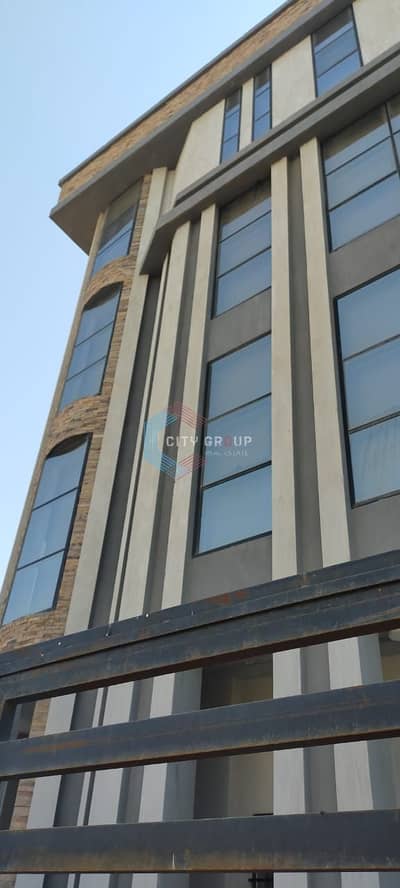 مجمع تجاري  للايجار في المعادي، القاهرة - 1. jpeg