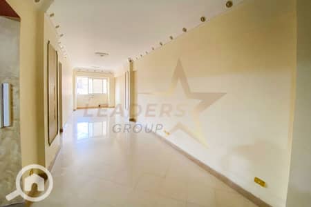 فلیٹ 2 غرفة نوم للبيع في سموحة، الإسكندرية - 1. jpg