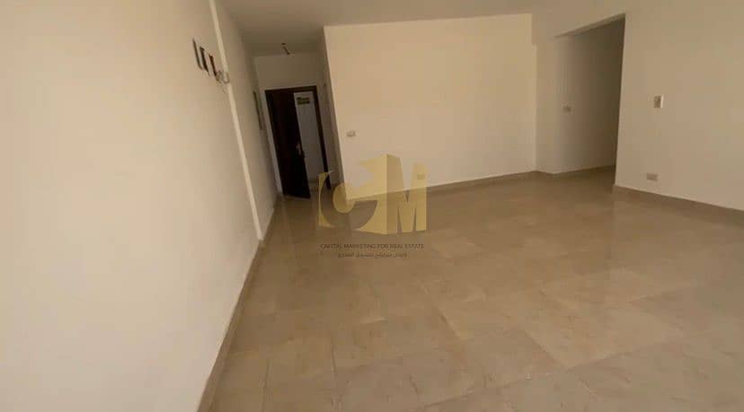 6 7928f9ae-1048-40db-9a8e-286f91d70aa6. jpeg